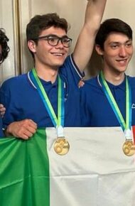 Foto studenti che hanno partecipato alle olimpiadi della chimica